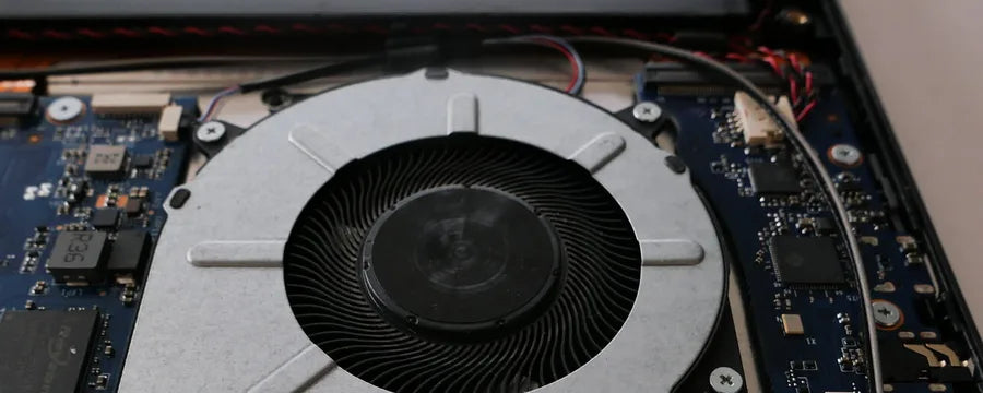 The StarBook Horizon internal fan and cooling assembly